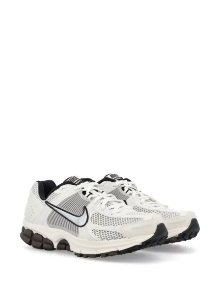 Wodoodporne sneakersy Nike Vomero skórzane czarne