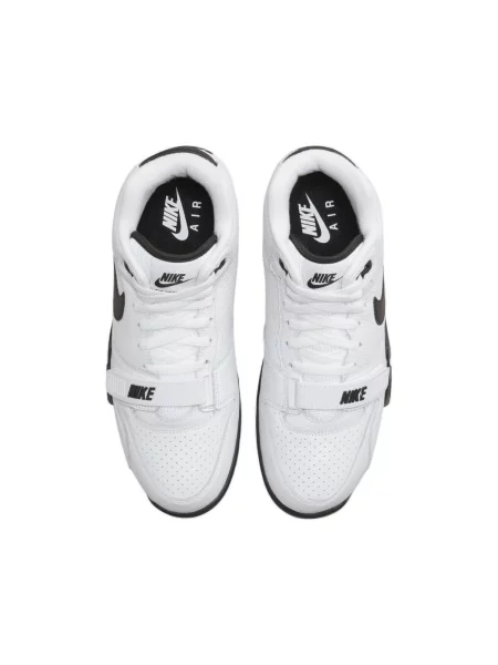 Členkové topánky Nike biela