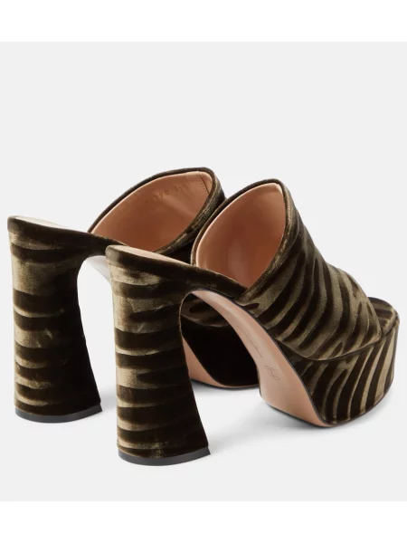 Papuci tip mules Gianvito Rossi cu platformă cu imagine cu model zebră negru