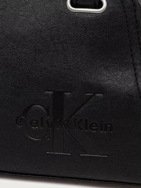 Calvin Klein Válltáskák fekete