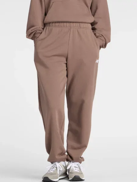 Махровые джоггеры New Balance коричневые