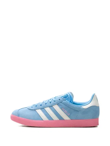 Sneakerși Adidas Gazelle alergare din piele de căprioară cu dungi albastru