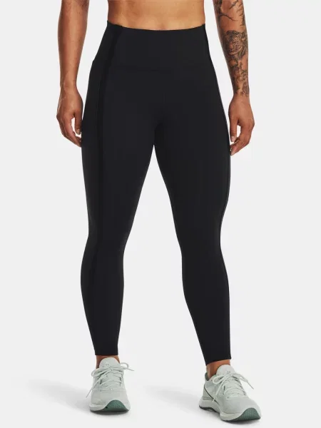 Dresuri Under Armour negru