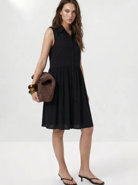 Trendyol Rochie tip bluză negru
