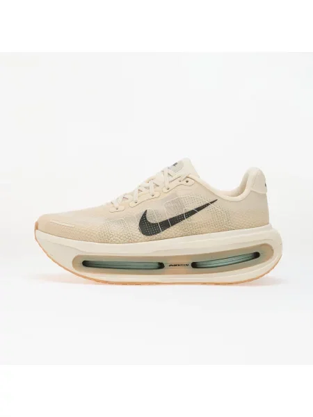 Кроссовки Nike Vomero черные
