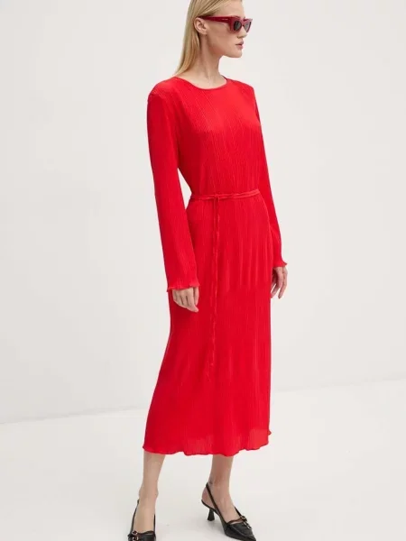 Haljina Never Fully Dressed Red Gaia Plisse midi širi se prema dolje crvena