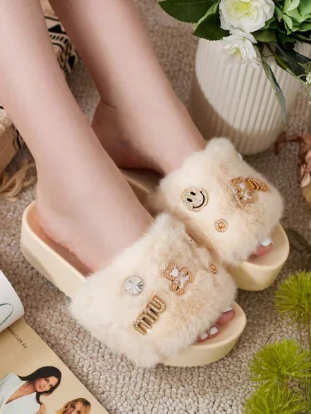 Japonke Resti s platformo bež