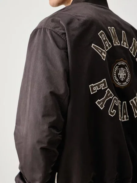 Dzseki Armani Exchange fekete