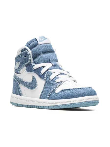 Маратонки Jordan 1 Retro синьо