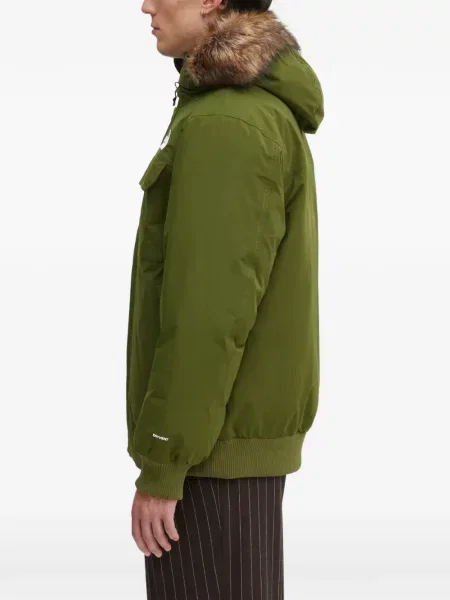 Geacă The North Face verde