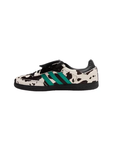 Pantofi Adidas cu imagine negru