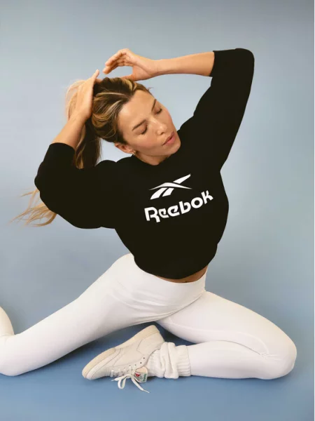 Свитшот Reebok черный