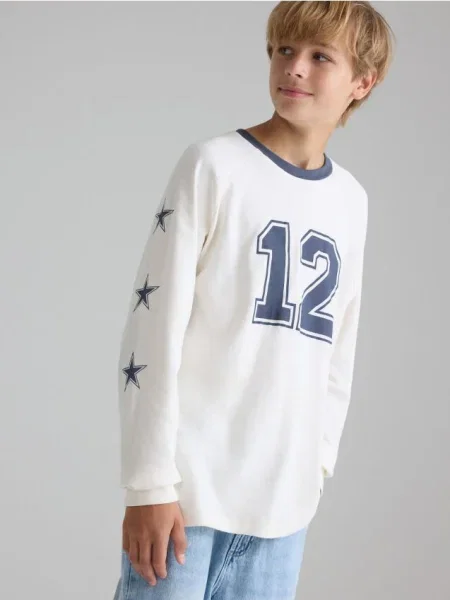 Reserved Tricou cu mânecă lungă din crem