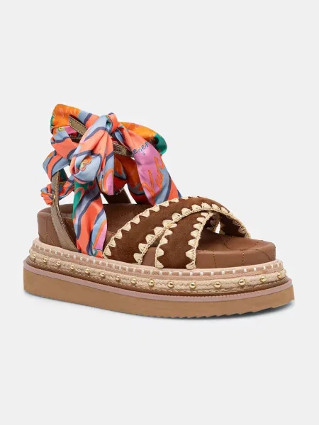 Šal Kurt Geiger London smeđa