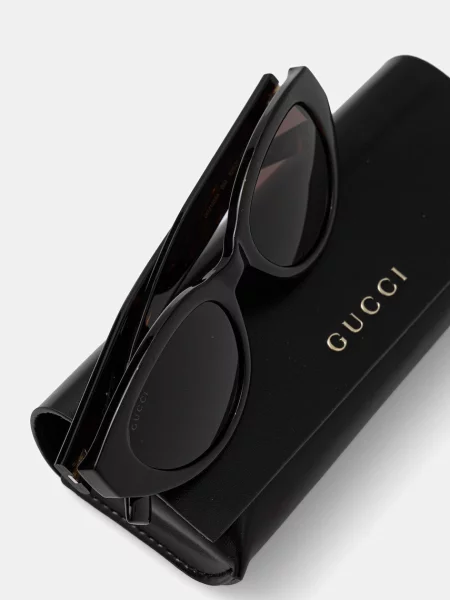 Солнцезащитные очки Gucci