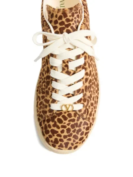 Sneakerși Valentino Garavani maro