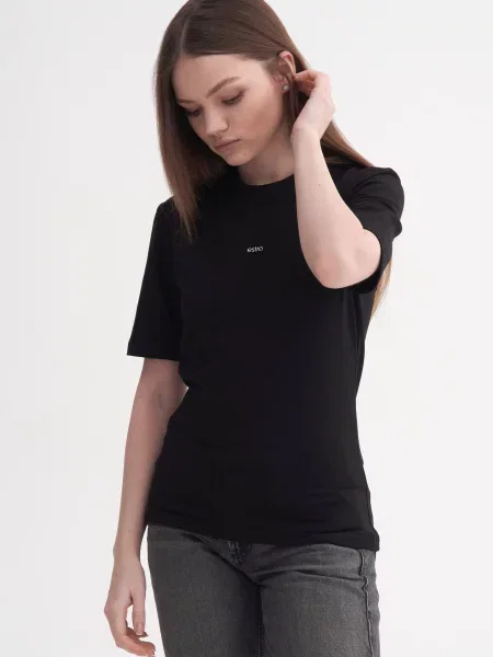 Футболки і поло Estro чорний
