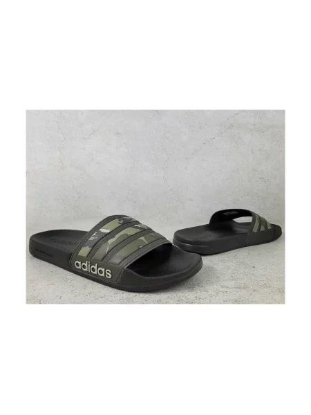Natikače Adidas crna