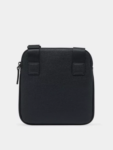 Сумка через плечо Armani Exchange черная