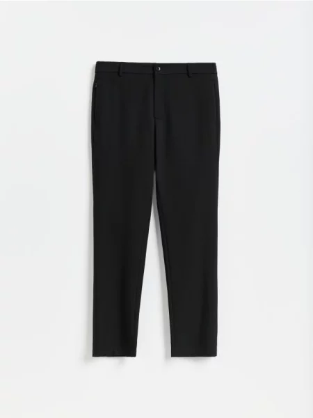 Reserved Pantaloni chino slim uni negru