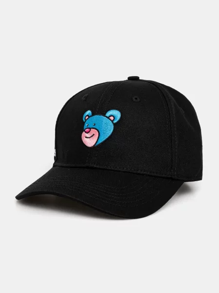 Шапка с козирка Inbetweeners с апликация черно