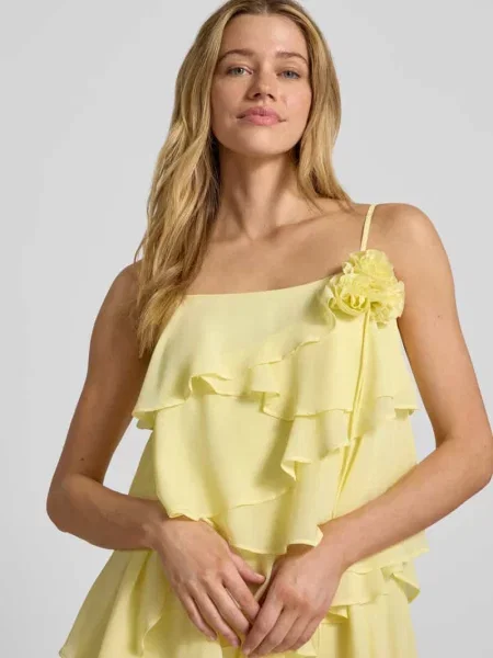 Zwiewna sukienka koktajlowa z falbanami model ALADYN' Vero Moda