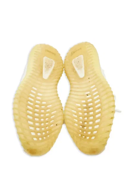 Sneakerși Adidas Yeezy tricotate