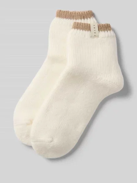 Skarpety z dodatkiem wełny model „COSY PLUSH” Falke białe