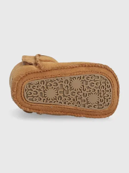 Детские кроссовки Ugg