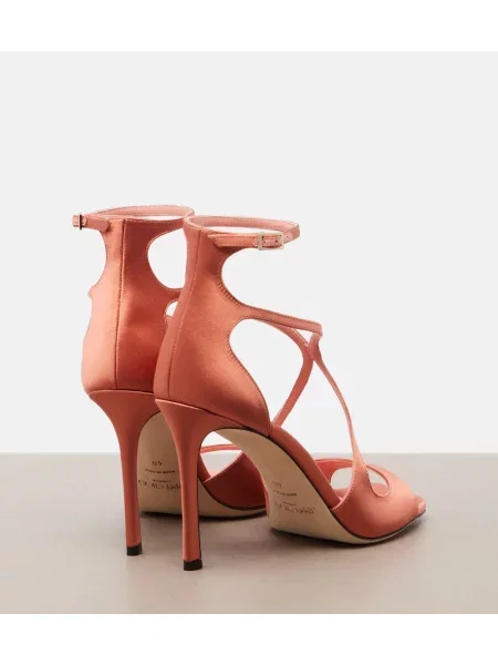 Sandale Jimmy Choo din satin roz