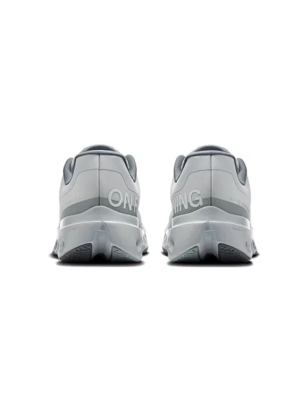 Pantofi On gri