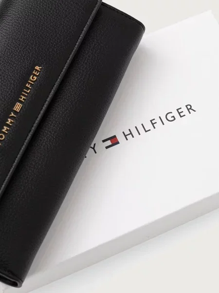 Tommy Hilfiger портфейл дамски от имитация на кожа черно