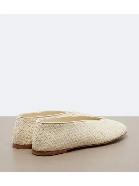 Kožené baleríny Bottega Veneta biela