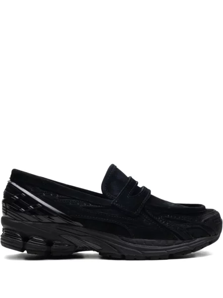 Sneakerși New Balance din piele de căprioară negru