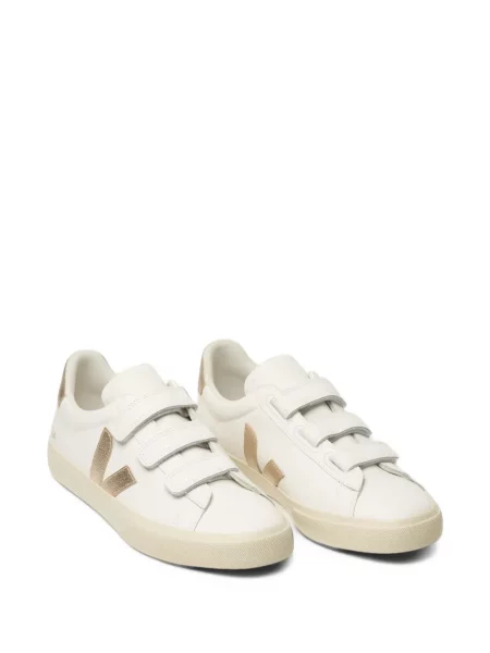 Sneakerși Veja din piele alb