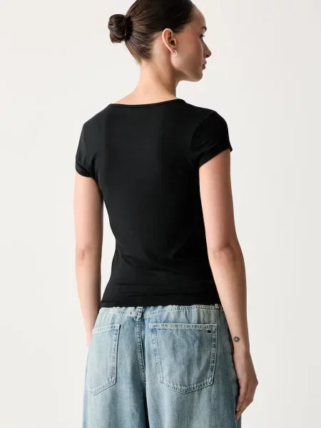Tommy Jeans T-shirt z wiskozą czarna