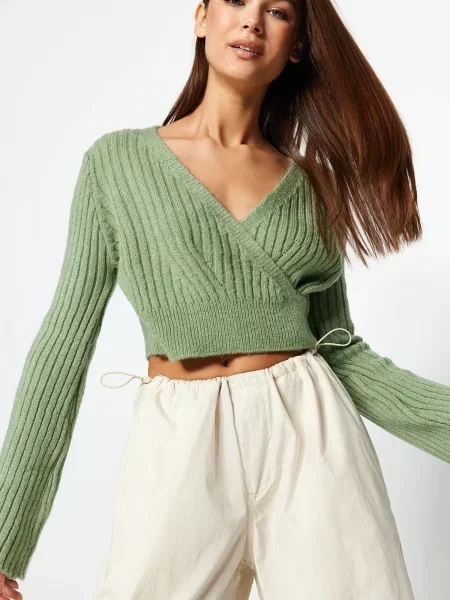 Decupat pulover Trendyol verde