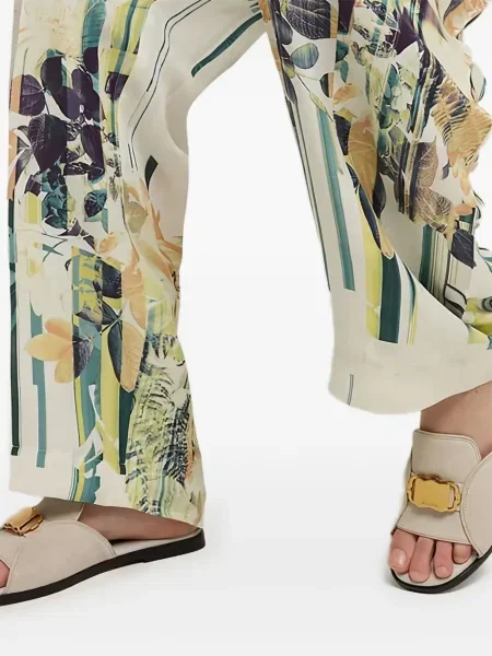 Велурени сандали Agnona с катарама