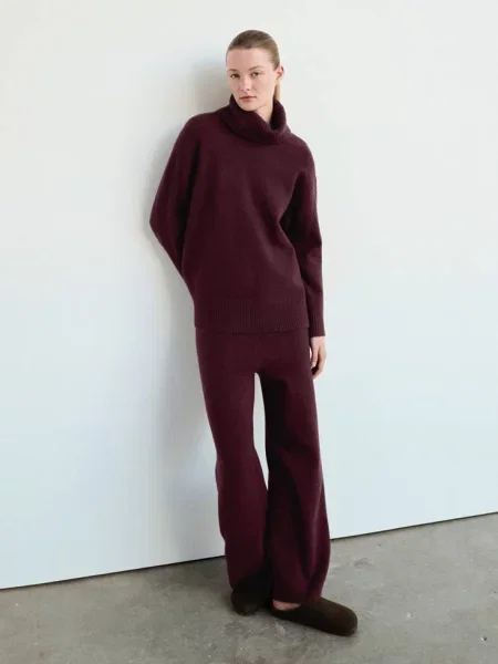 Sweter dzianinowy z golfem burgund Kobieta S MANGO