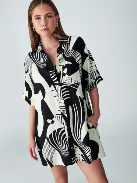 St MRLO Dolga srajca Nessa črna bela