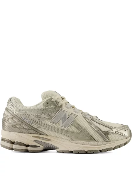 Sneakerși New Balance cu strasuri