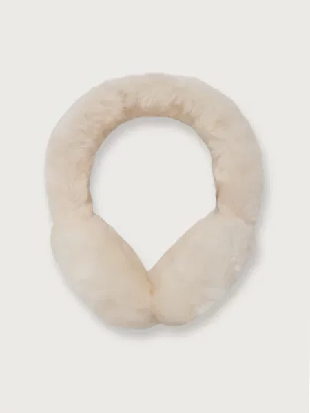 Căciulă Ugg de lână bej