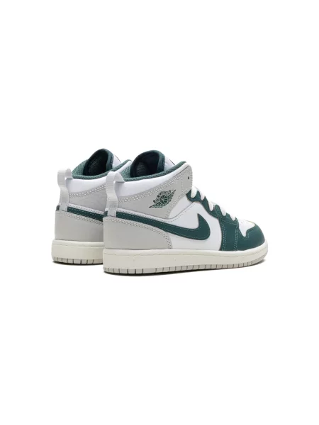 Sneakersy dziecięce Jordan białe