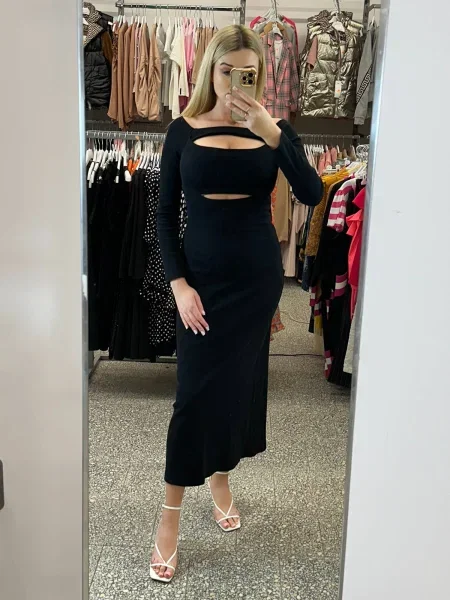 Oblekové puzdrové šaty By O La La čierna