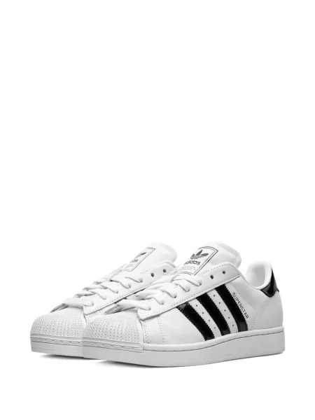 Маратонки Adidas Superstar на райета бяло
