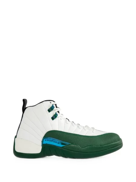 Sneakerși Jordan alb
