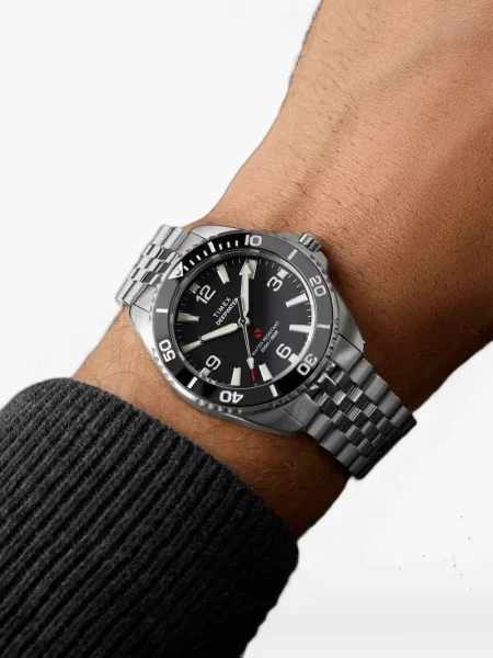Ceas Timex negru