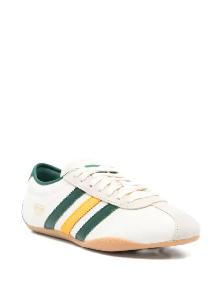 Top Adidas din piele