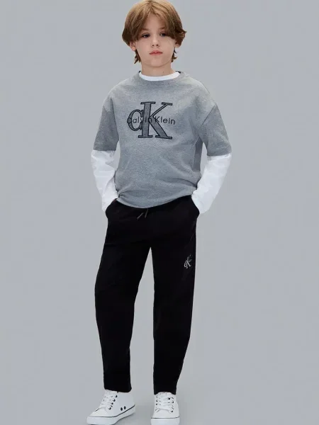 Calvin Klein Jeans спортен панталон за деца от с черно