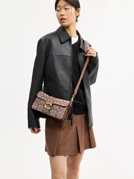 Кожаная сумка через плечо Coach